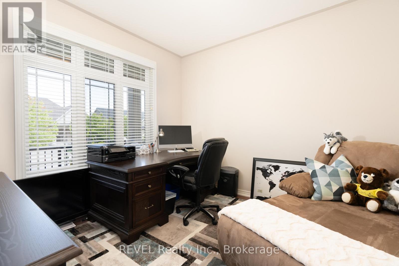 27 Hickory Avenue, Niagara-On-The-Lake, Ontario  L0S 1J1 - Photo 19 - X12050320