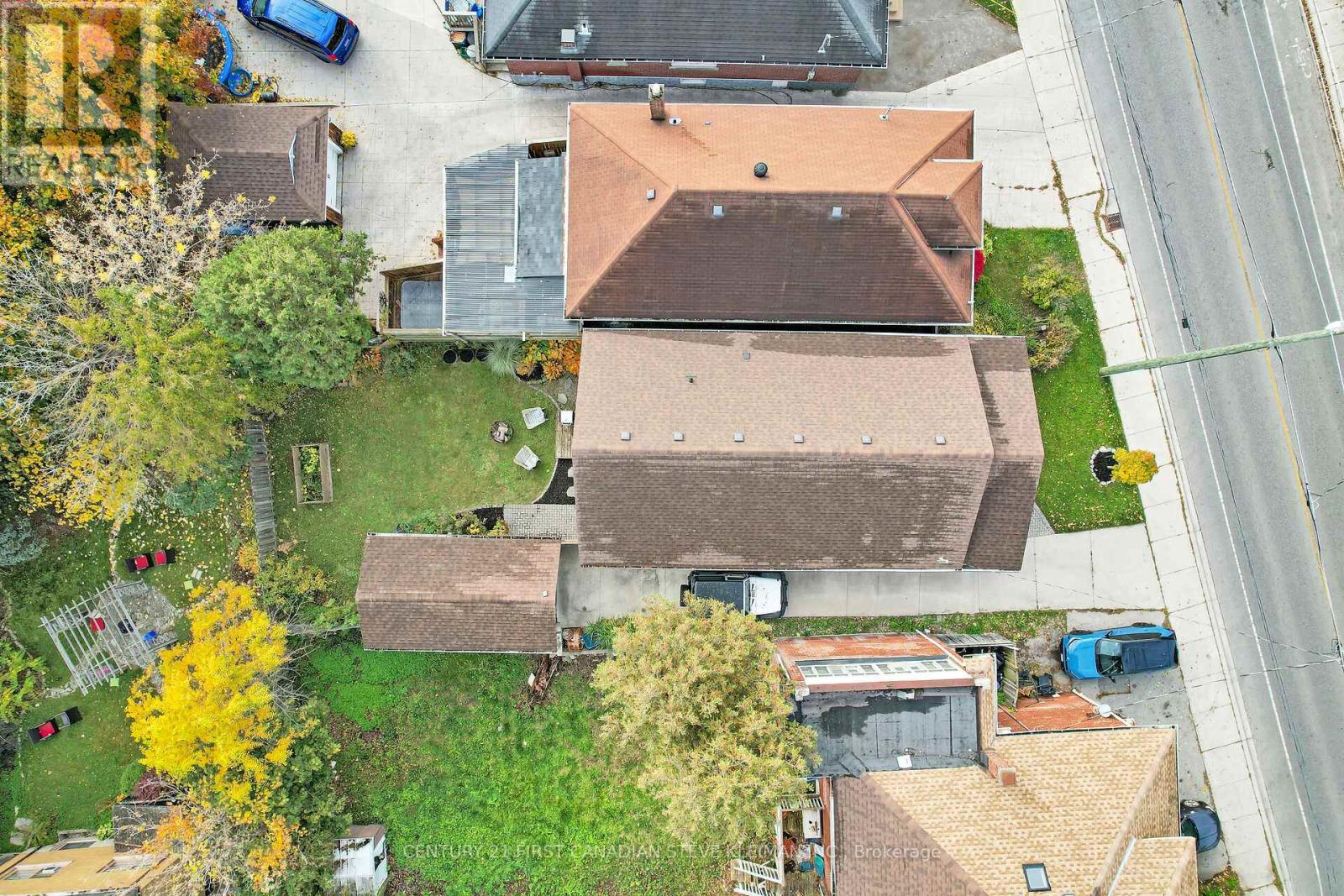 186 Ridout Street S, London South, Ontario  N6C 3X9 - Photo 34 - X12050342