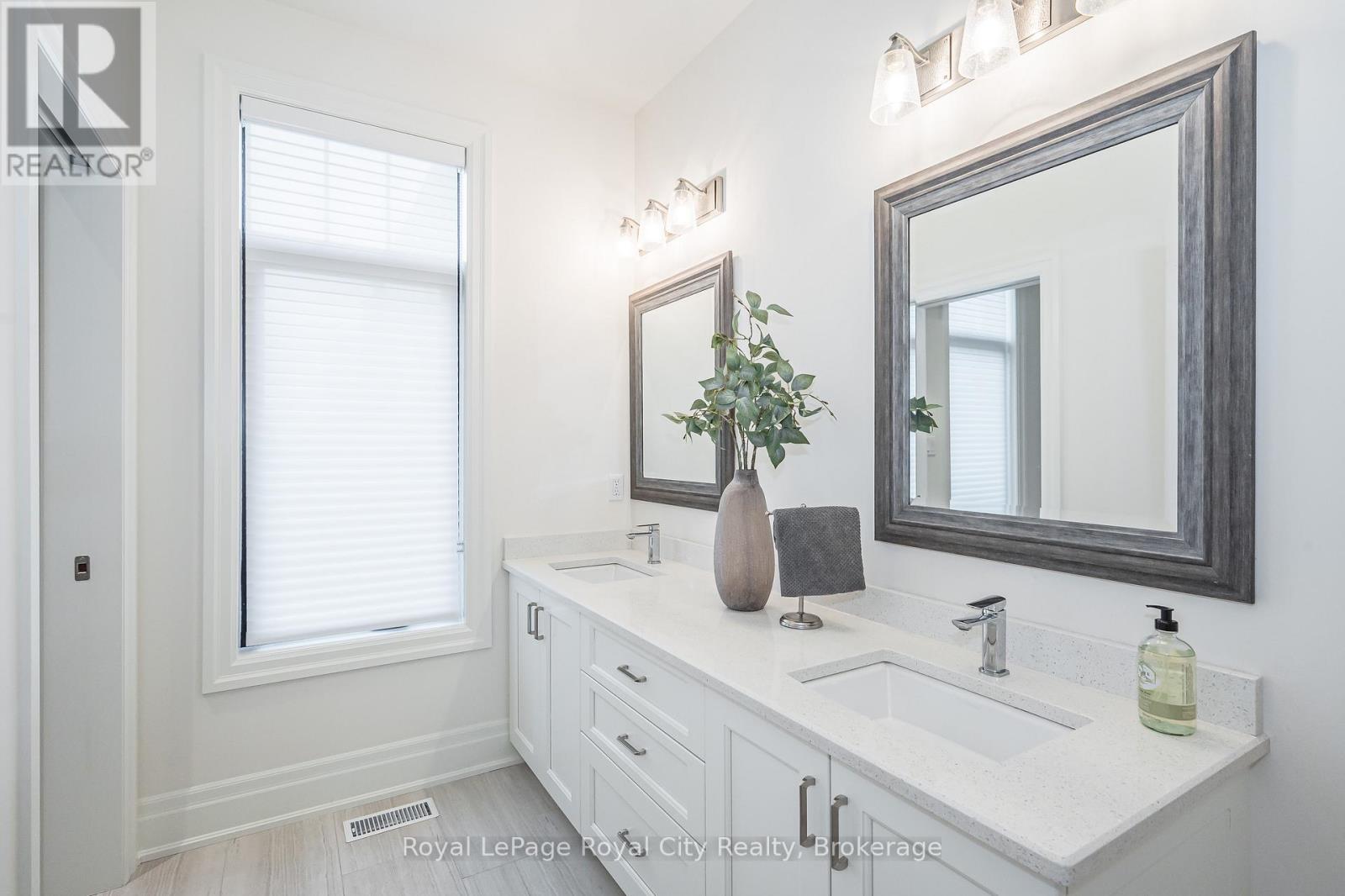 11 Hartfield Drive, Guelph/eramosa, Ontario  N1H 6J2 - Photo 23 - X12050347