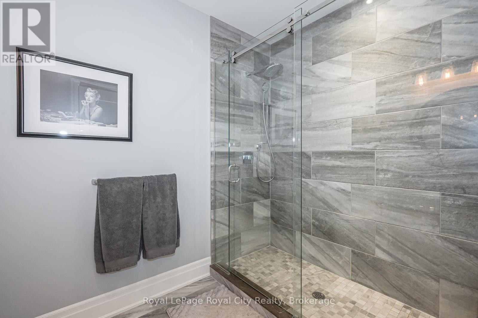 11 Hartfield Drive, Guelph/eramosa, Ontario  N1H 6J2 - Photo 34 - X12050347