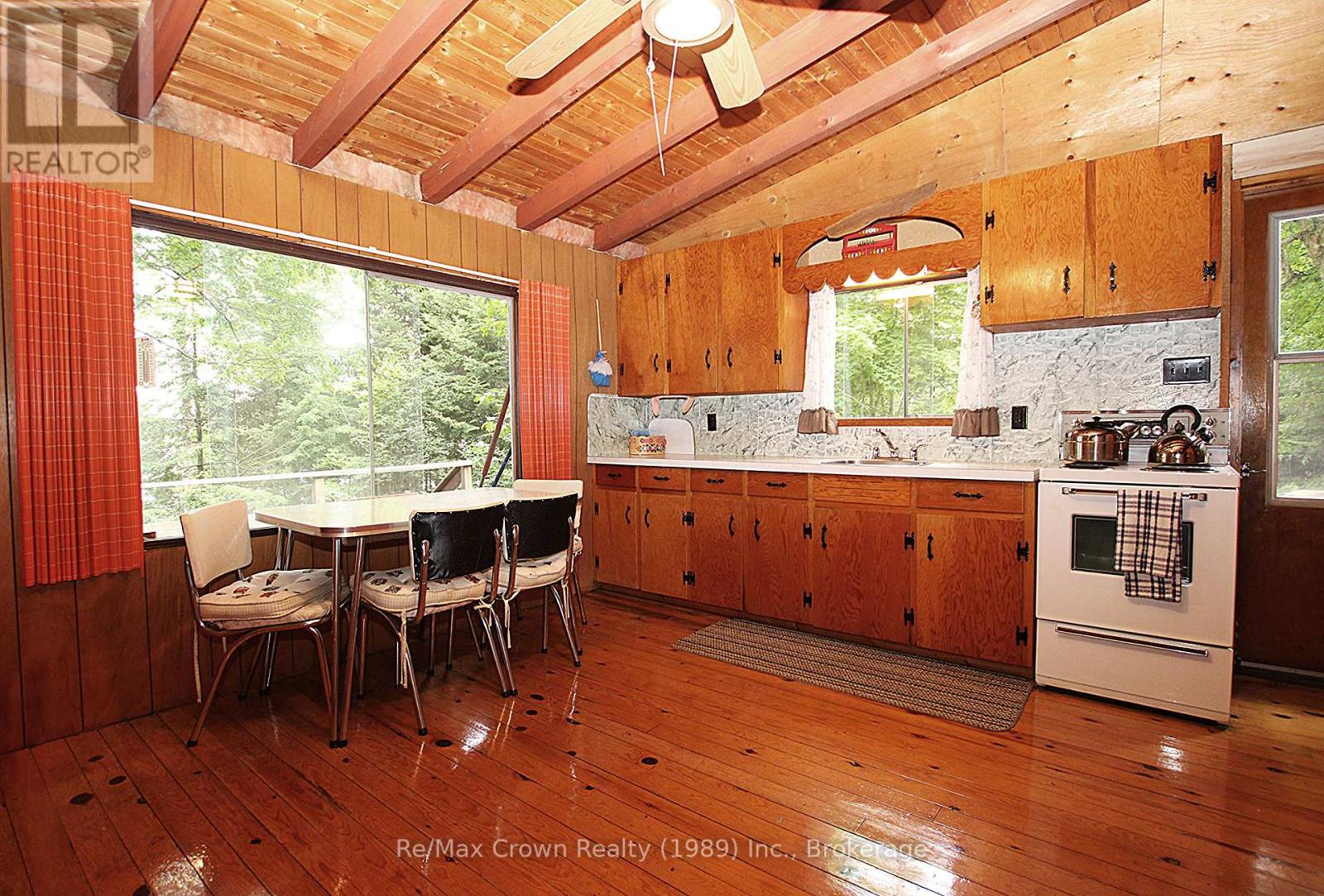 687a Limberlost Point Road, Parry Sound Remote Area, Ontario  P0H 2R0 - Photo 14 - X12050354