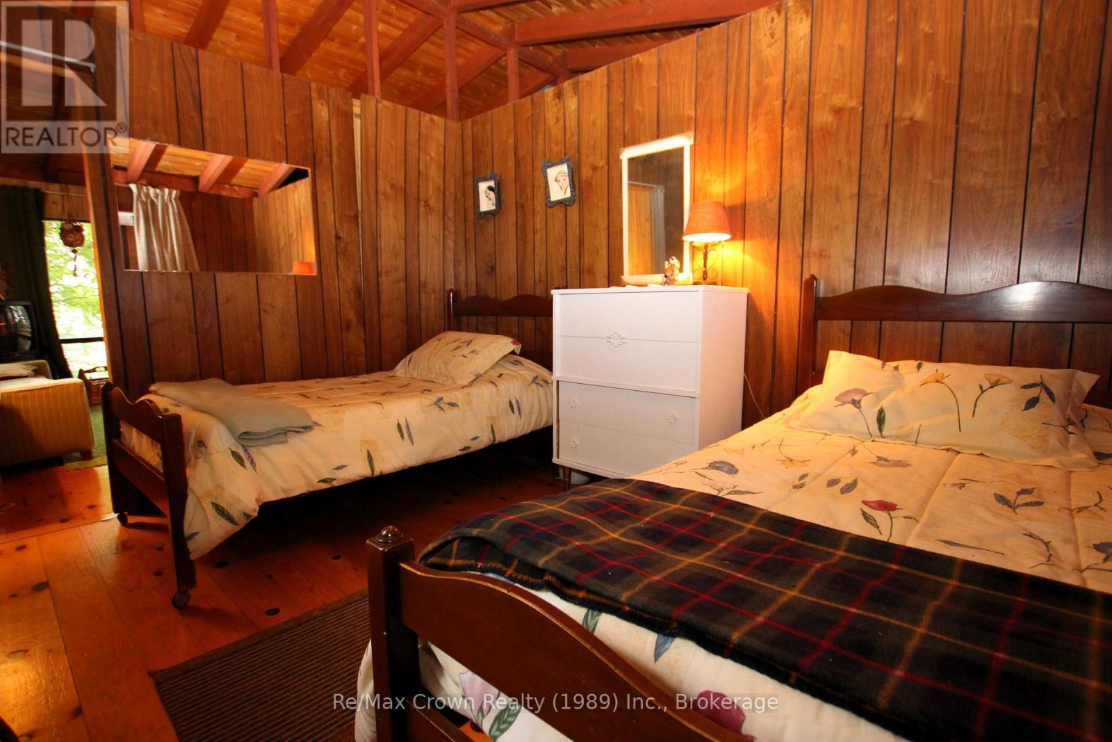 687a Limberlost Point Road, Parry Sound Remote Area, Ontario  P0H 2R0 - Photo 17 - X12050354