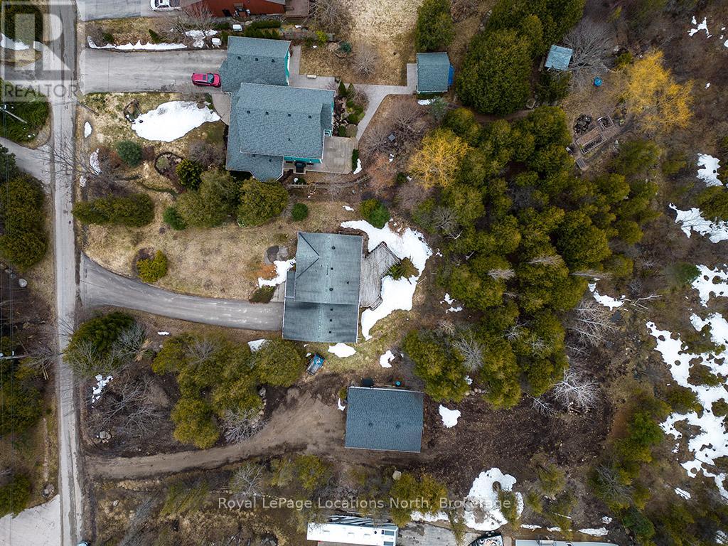 234 Lakeshore Road S, Meaford, Ontario  N4L 0A7 - Photo 22 - X12050357