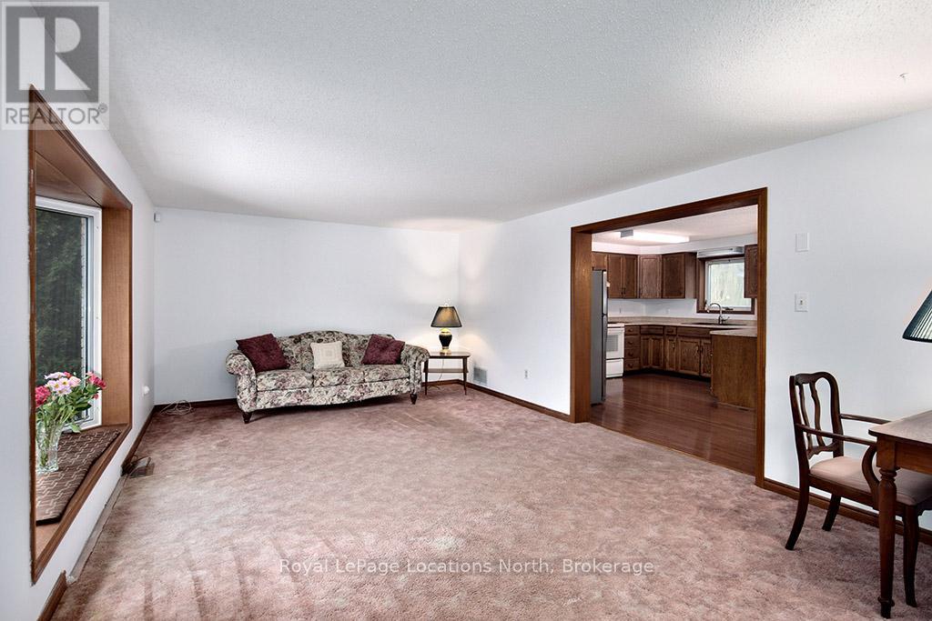 234 Lakeshore Road S, Meaford, Ontario  N4L 0A7 - Photo 9 - X12050357