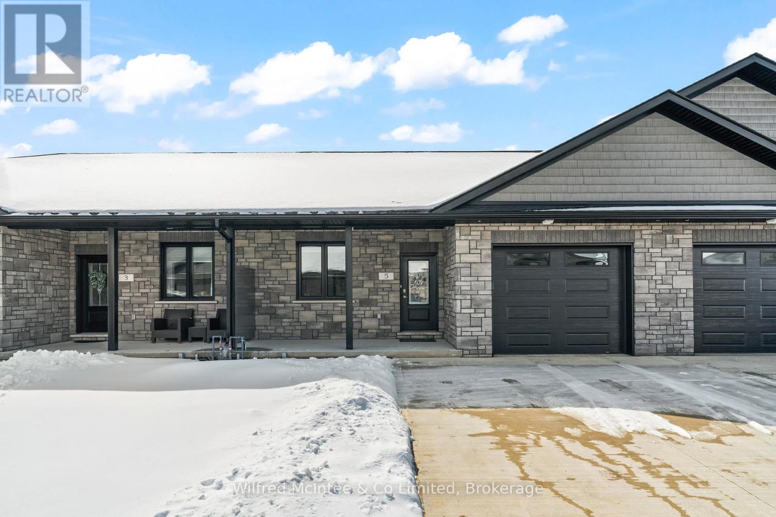 5 Palmer Marie Lane, Arran-Elderslie, Ontario  N0G 1L0 - Photo 2 - X12050364