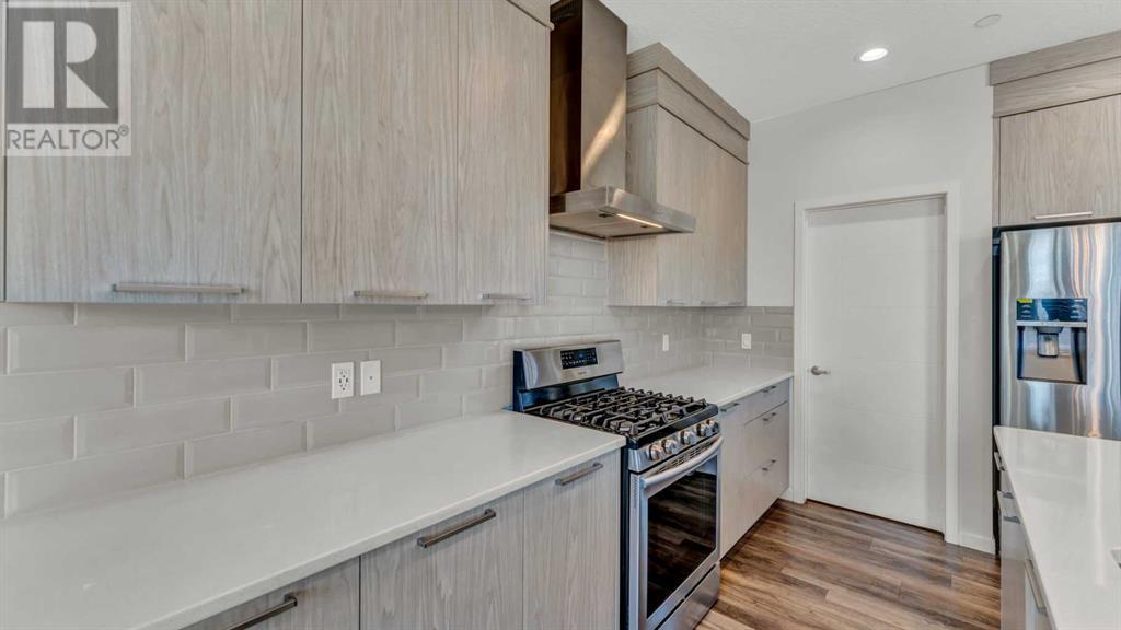 Property at 18 Howse Terrace NE image 3