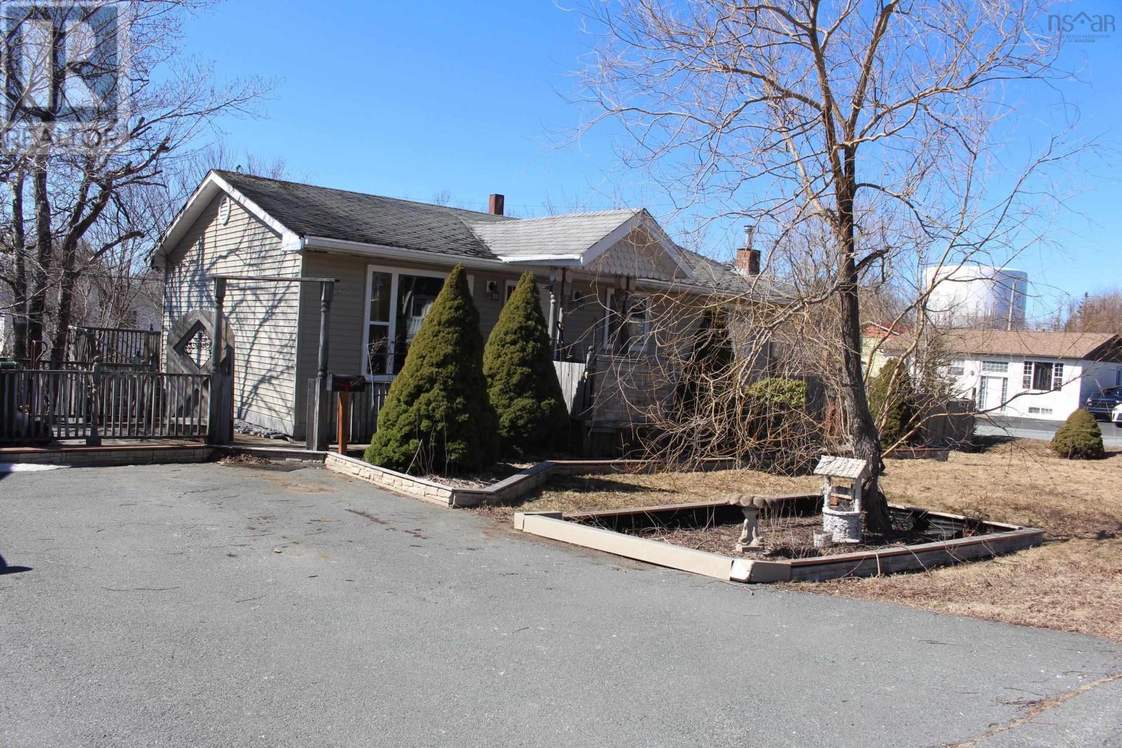 30 Saturn Drive, Lower Sackville, Nova Scotia  B4C 2V7 - Photo 2 - 202506209