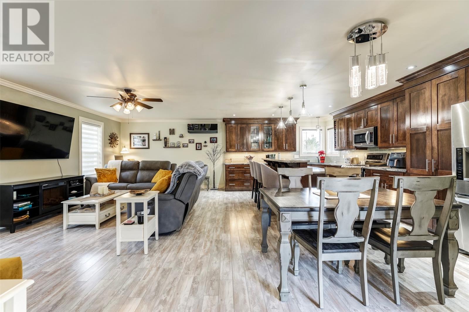 Property at 3 - 7 Woodpath Road image 2