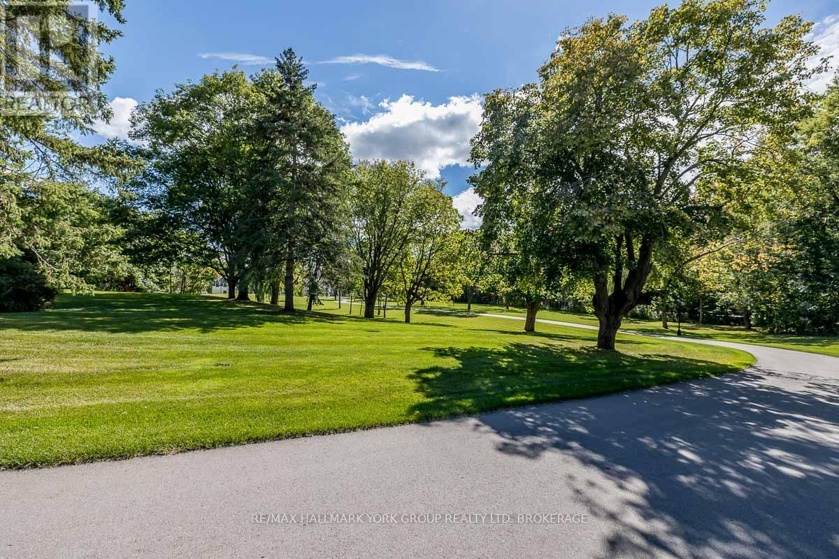 1775 Ridge Road W, Oro-Medonte, Ontario  L0L 2L0 - Photo 6 - S6655772