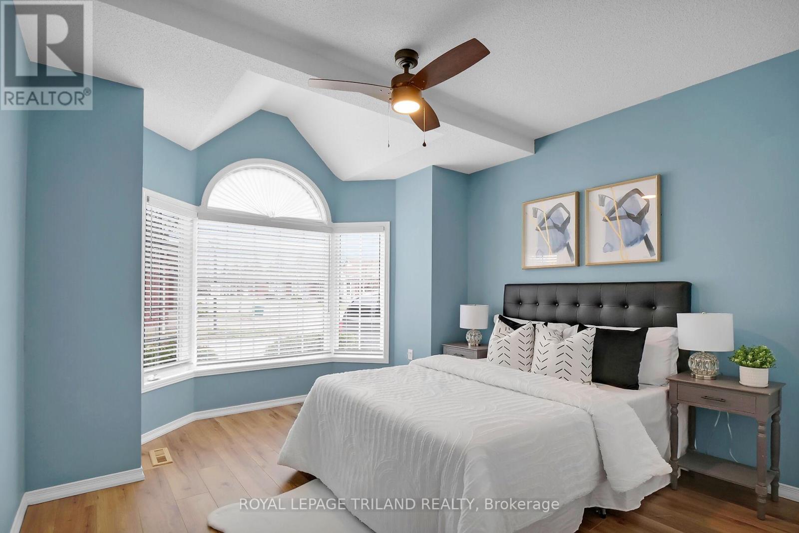 Photo 17 of 41 for 30 - 1555 Highbury Avenue N