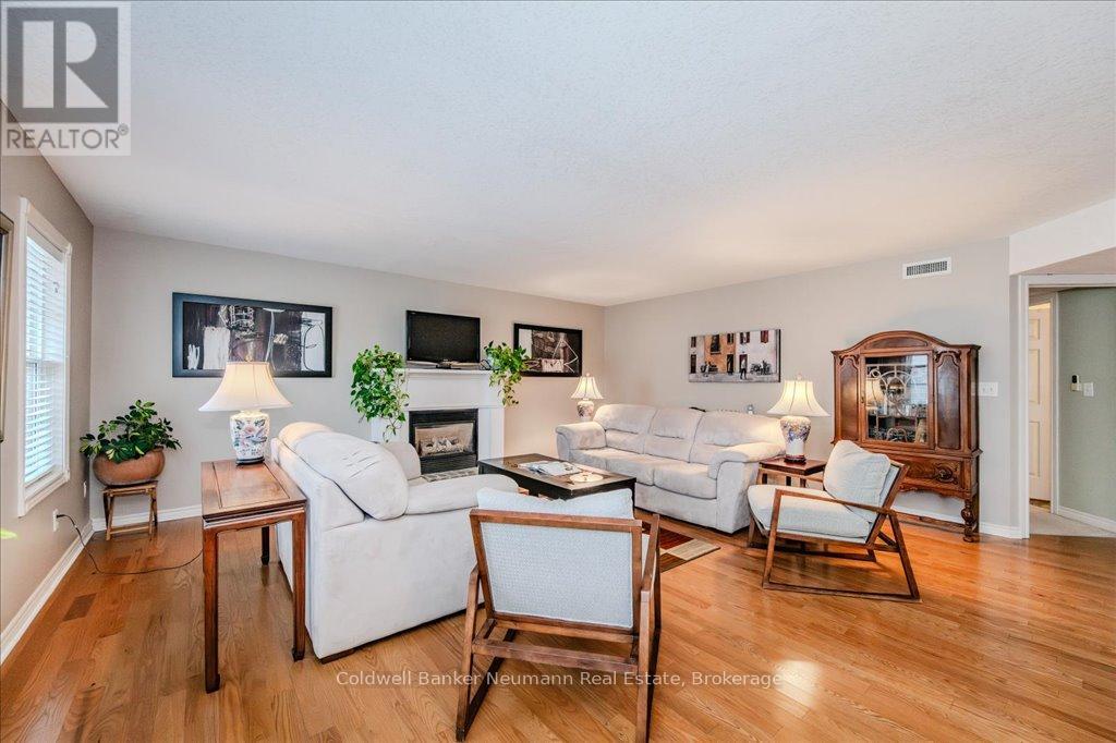 7 - 83 Neeve Street, Guelph, Ontario  N1E 5R9 - Photo 32 - X12050413