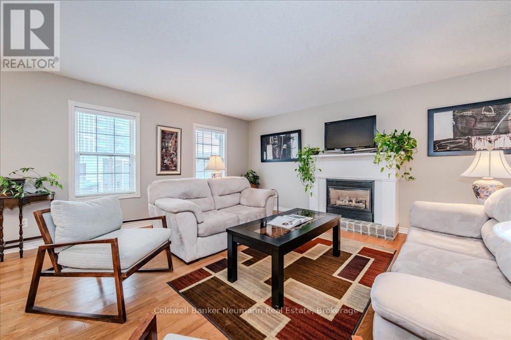 Property at 7 - 83 NEEVE STREET image 5