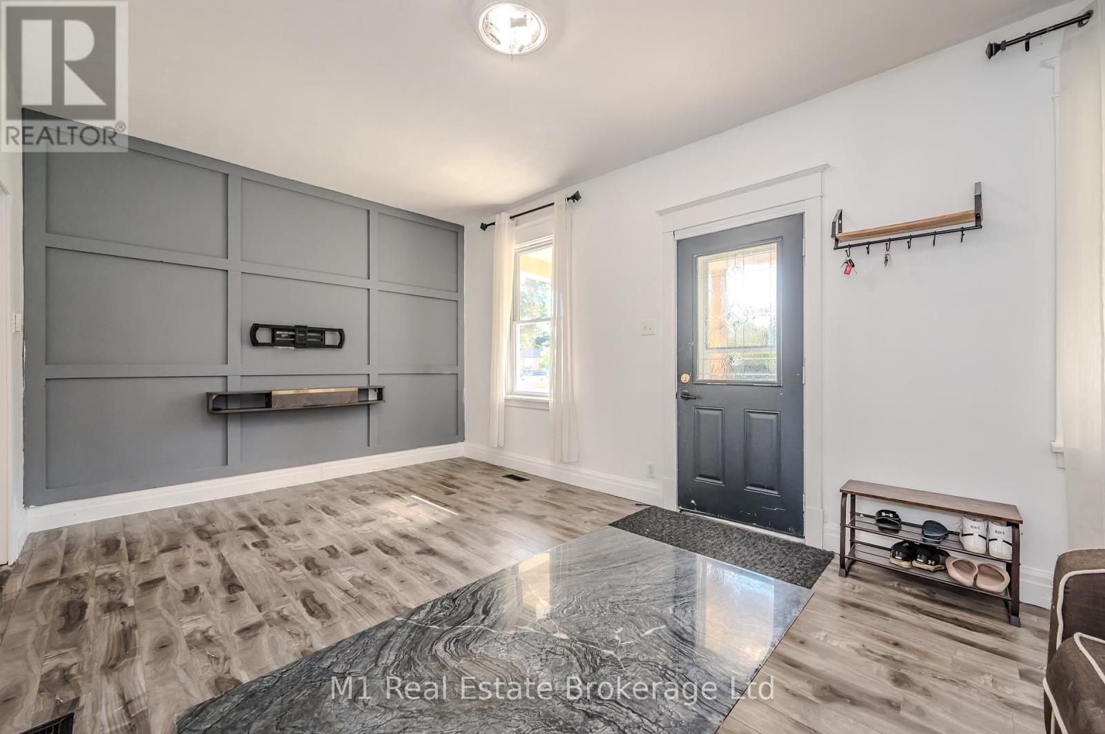 324 Edinburgh Road S, Guelph, Ontario  N1G 2K5 - Photo 7 - X12050425