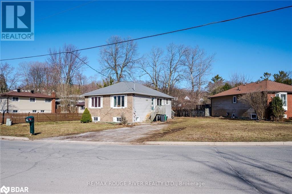 1087 Whitefield Drive, Peterborough, Ontario  K9J 7P4 - Photo 2 - 40711517
