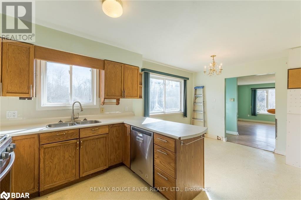 1087 Whitefield Drive, Peterborough, Ontario  K9J 7P4 - Photo 13 - 40711517