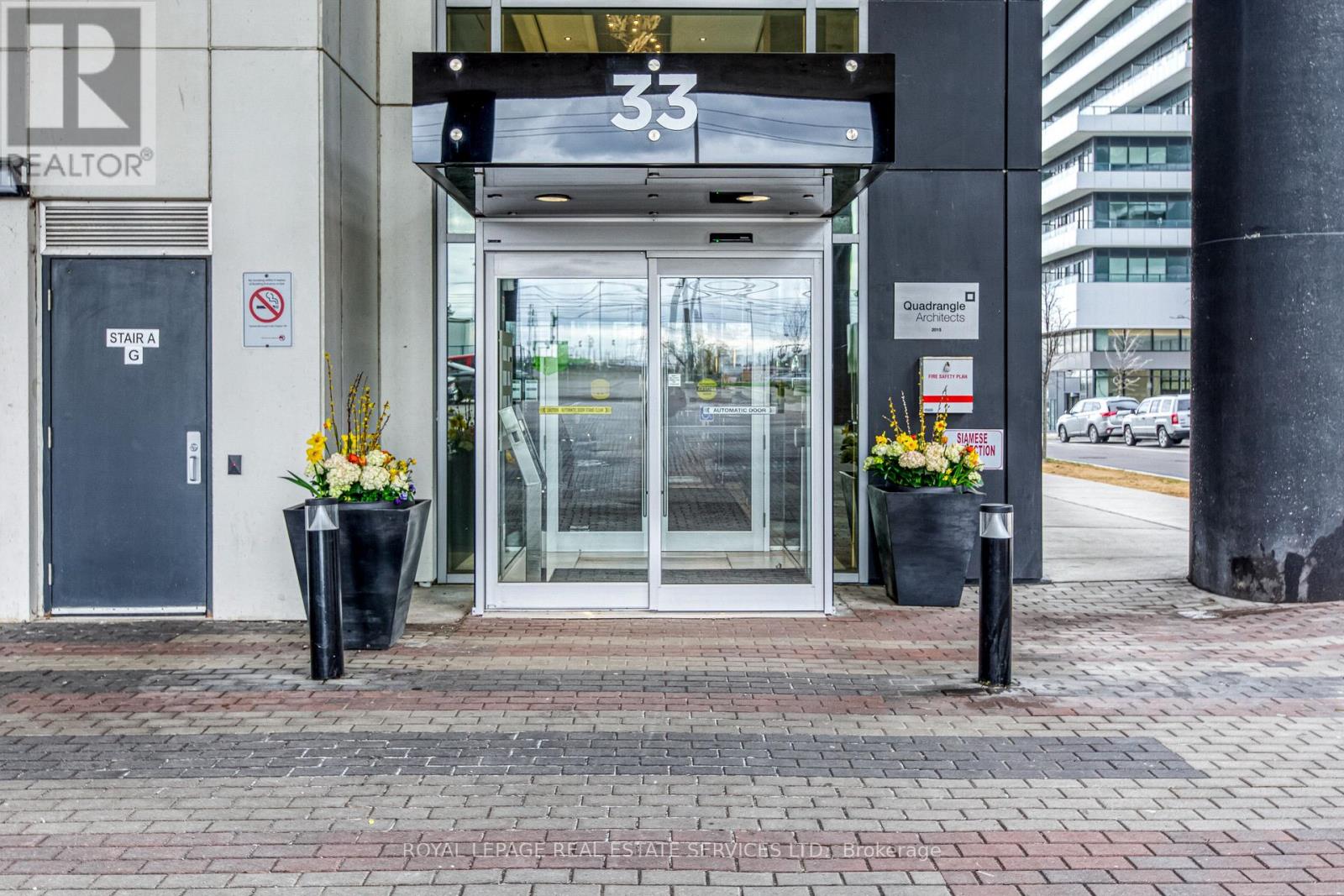 3706 - 33 Shore Breeze Drive, Toronto, Ontario  M8V 0G1 - Photo 2 - W12050406