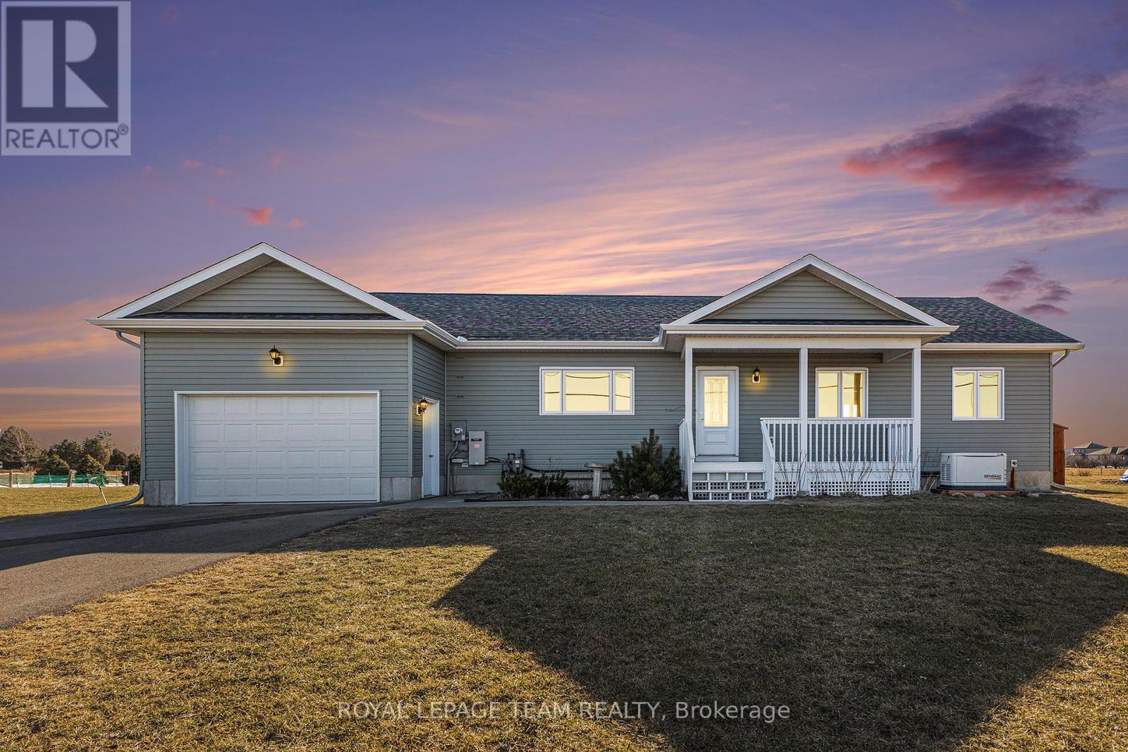 2833 DUNROBIN ROAD