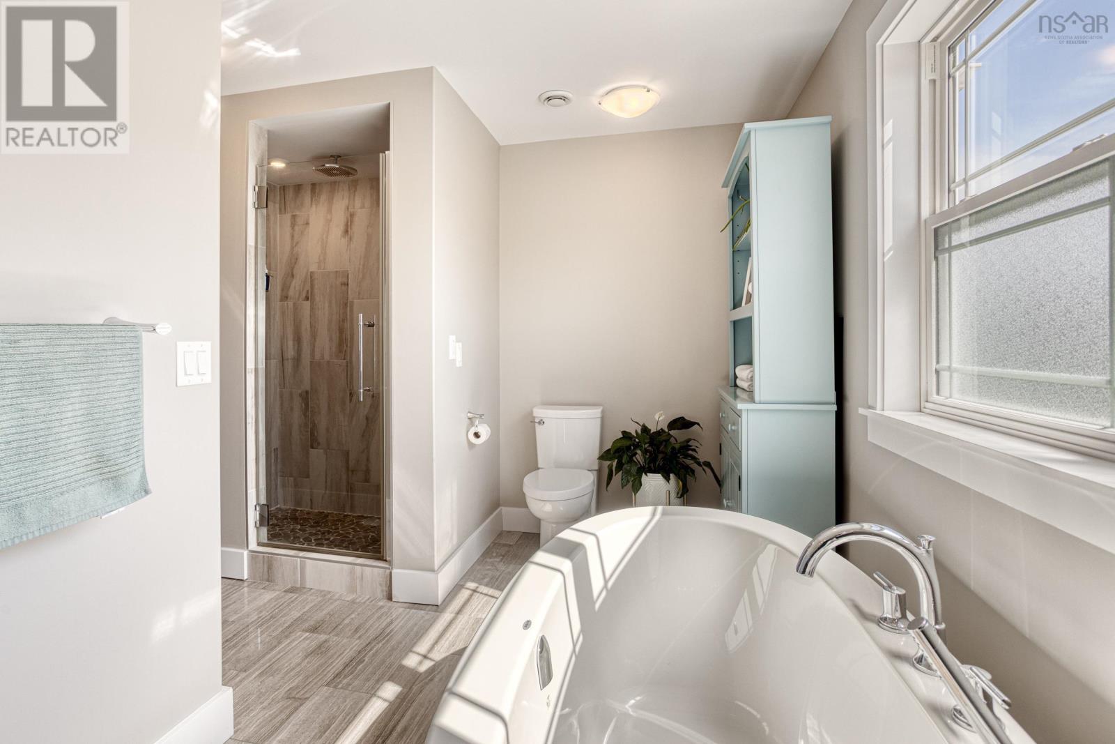 61 Cannon Terrace, Dartmouth, Nova Scotia  B3A 0A2 - Photo 36 - 202506219