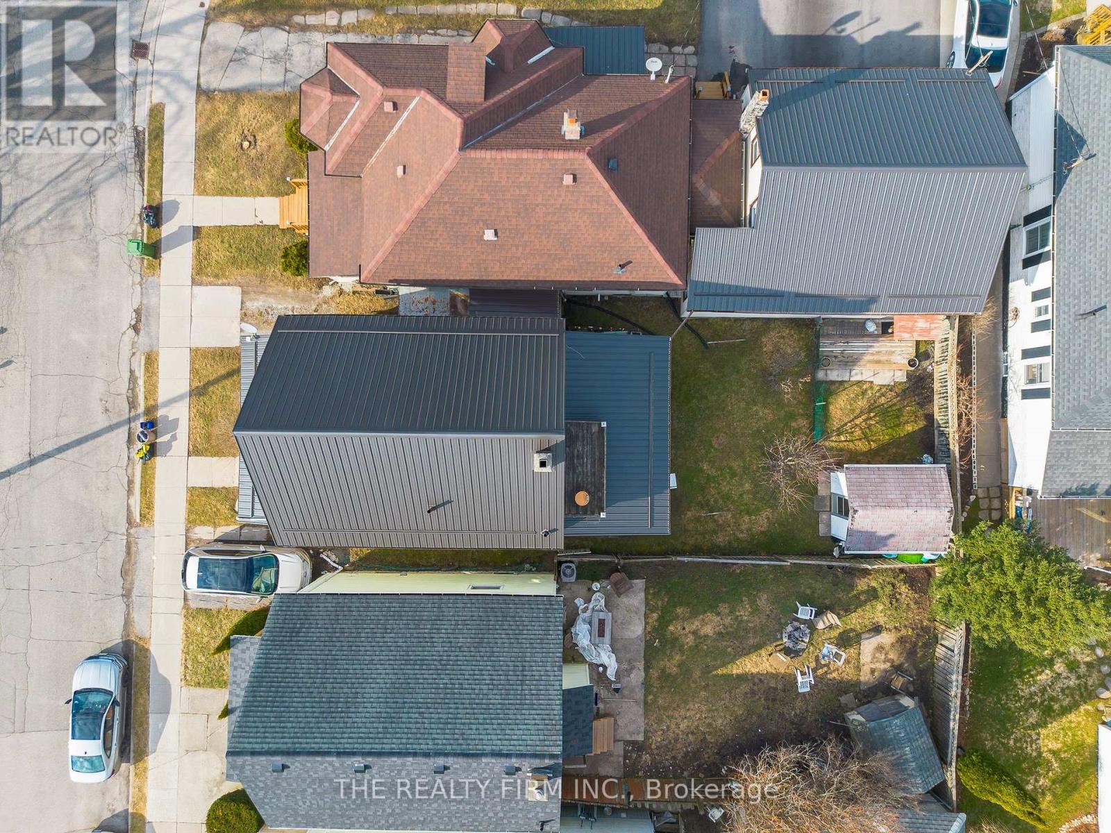 20 Fourth Avenue, St. Thomas, Ontario  N5R 4H2 - Photo 27 - X12050473