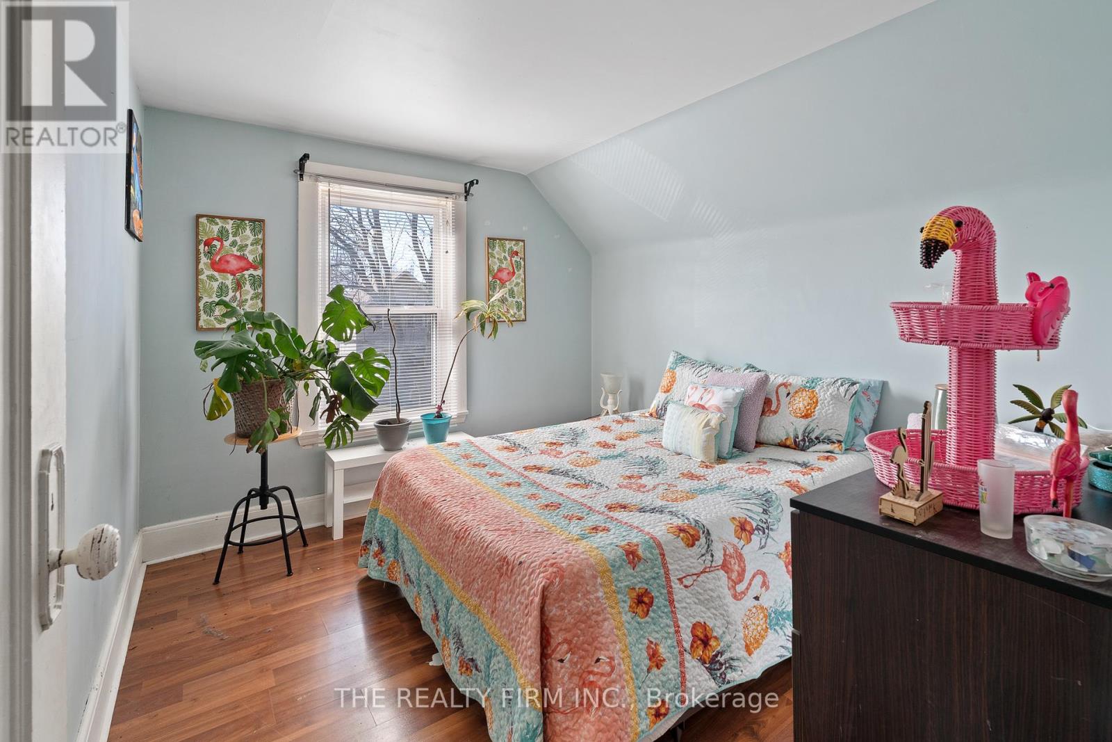 20 Fourth Avenue, St. Thomas, Ontario  N5R 4H2 - Photo 7 - X12050473