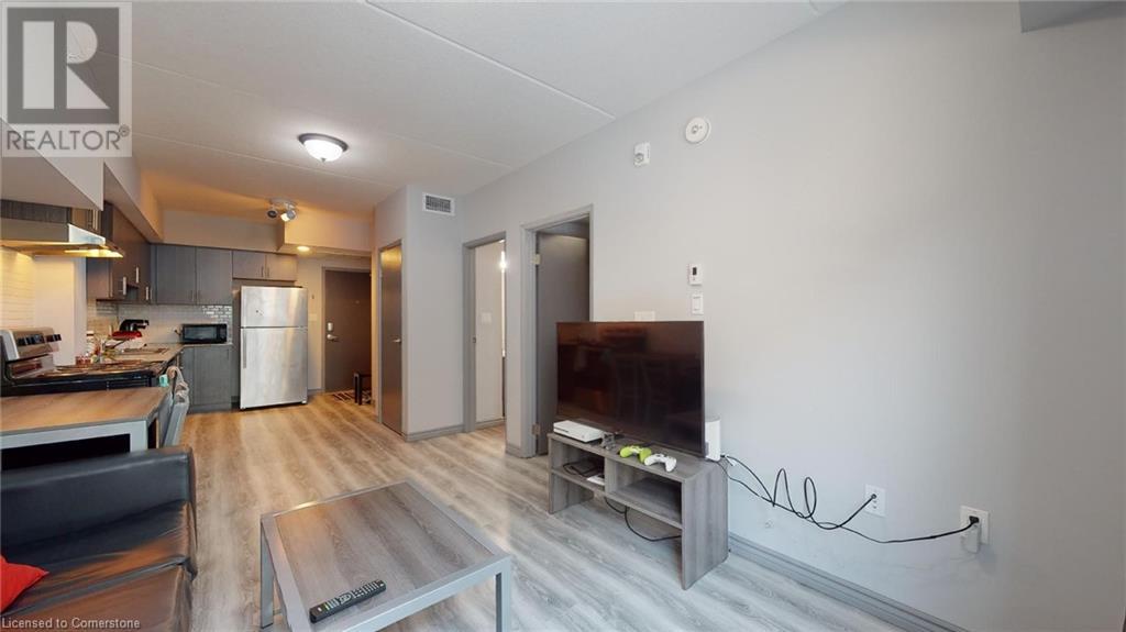 275 Larch Street Unit# B215, Waterloo, Ontario  N2L 3R2 - Photo 9 - 40711270