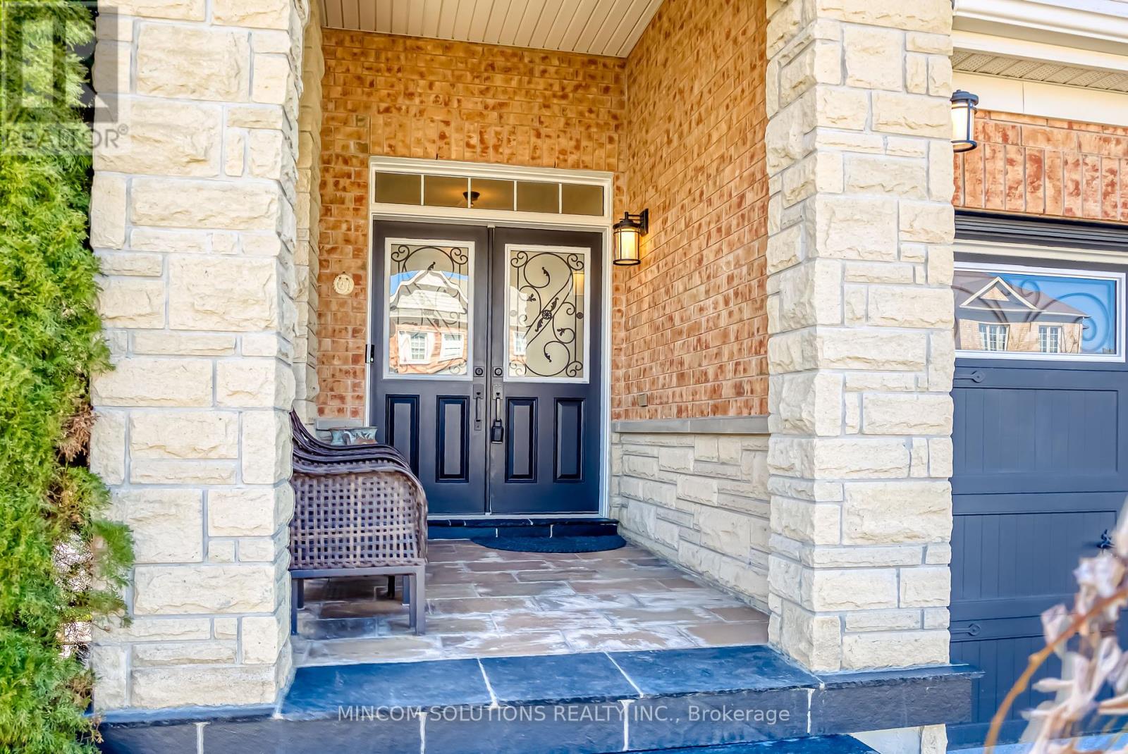 Property at 173 BLUE DASHER BOULEVARD image 3