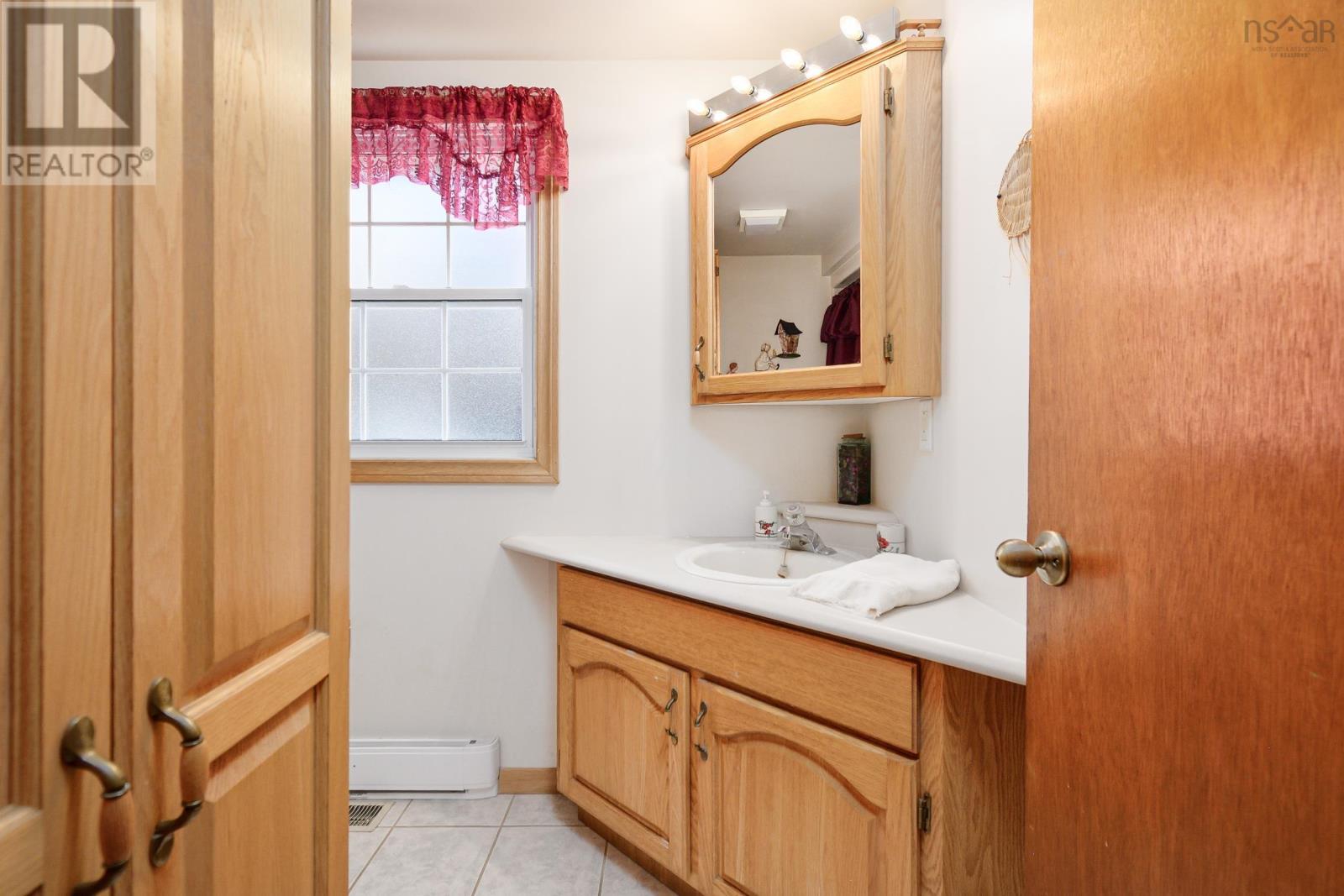 6102 East Bay Highway, East Bay, Nova Scotia  B1J 1R1 - Photo 27 - 202506232