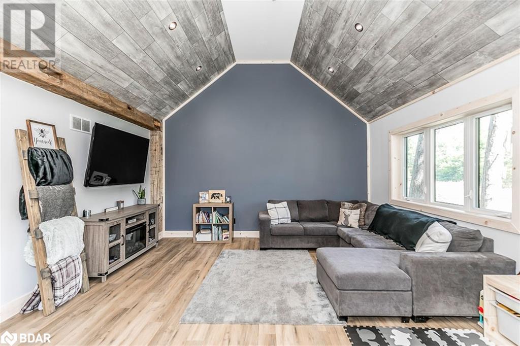 7216 County Road 13, Lisle, Ontario  L0M 1M0 - Photo 8 - 40711747