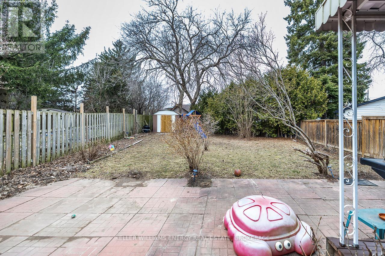 1464 Largo Crescent, Oshawa, Ontario  L1G 7E5 - Photo 28 - E12050621