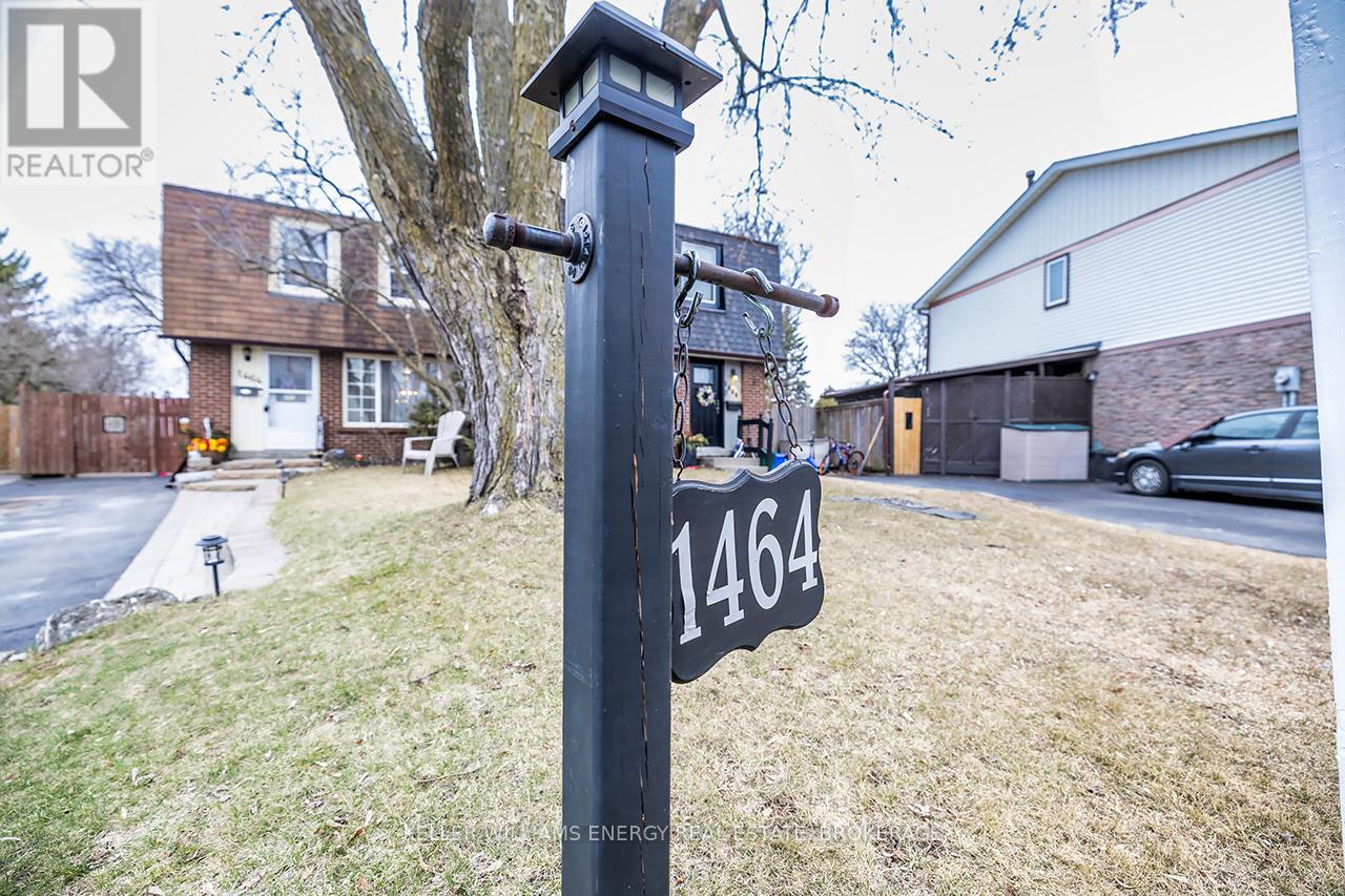Property at 1464 LARGO CRESCENT image 3