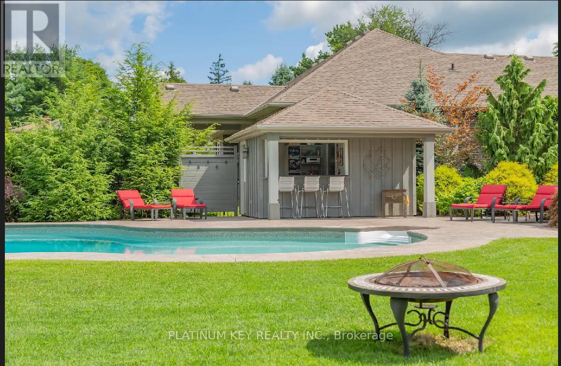 Photo 10 of 45 for 8522 Glendon Drive