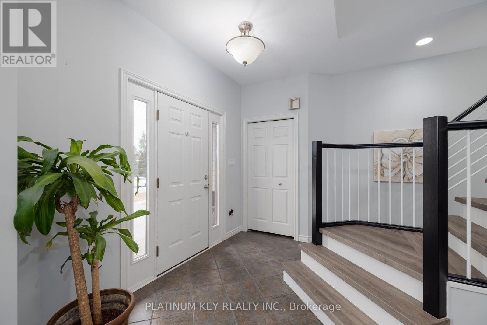 Photo 14 of 45 for 8522 Glendon Drive