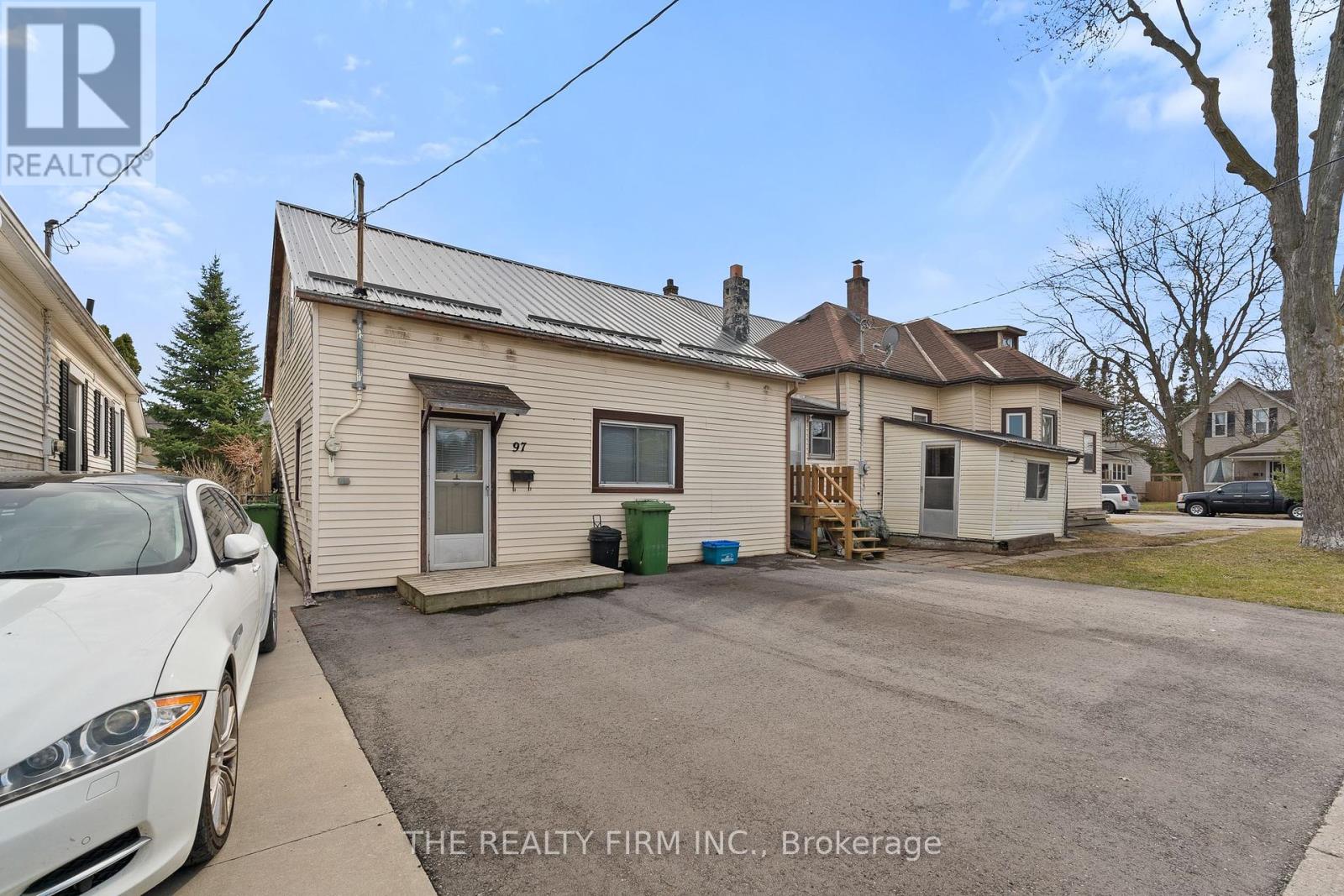 18 Fourth Avenue, St. Thomas, Ontario  N5R 4H2 - Photo 24 - X12050580