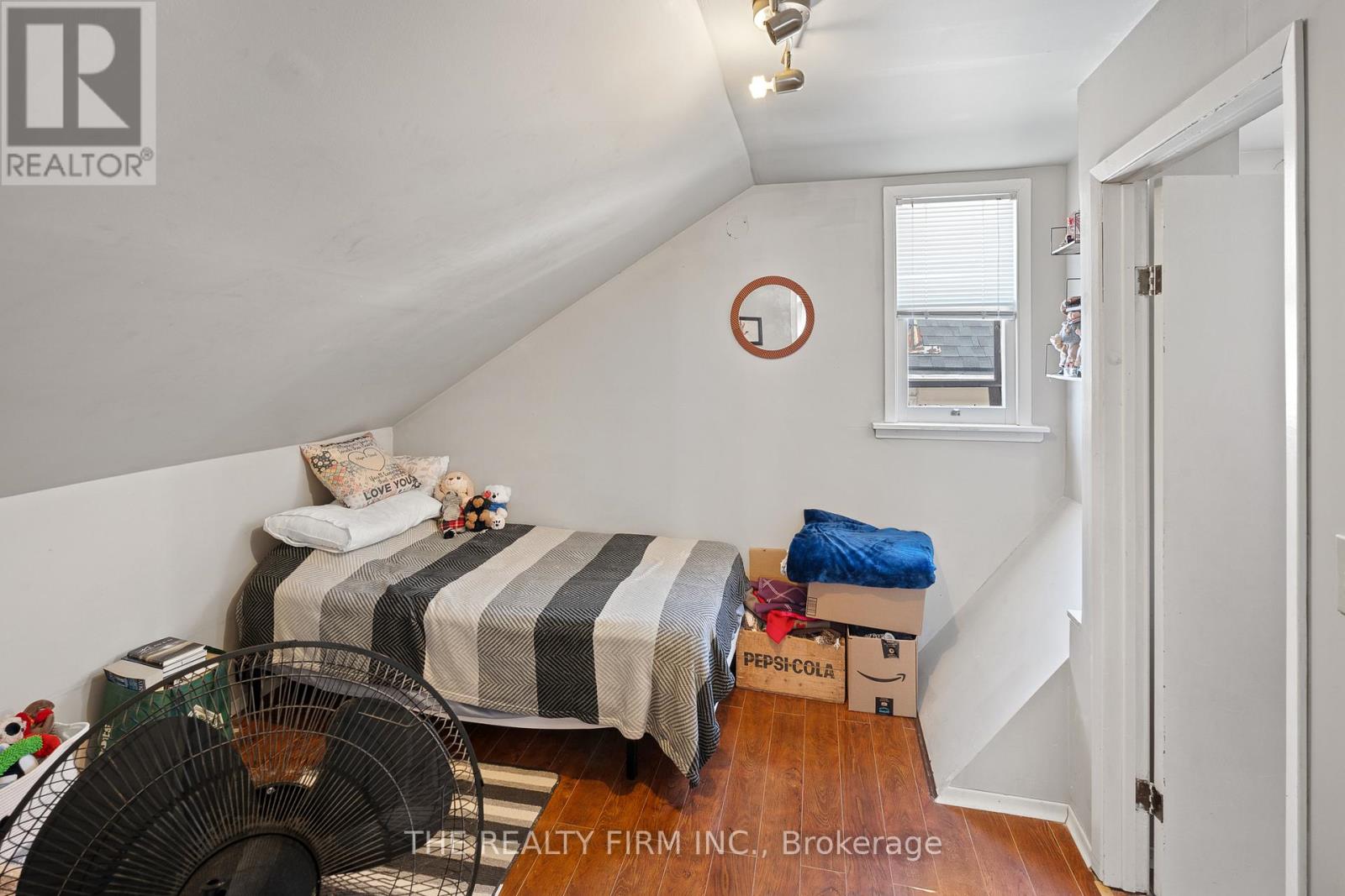 18 Fourth Avenue, St. Thomas, Ontario  N5R 4H2 - Photo 39 - X12050580