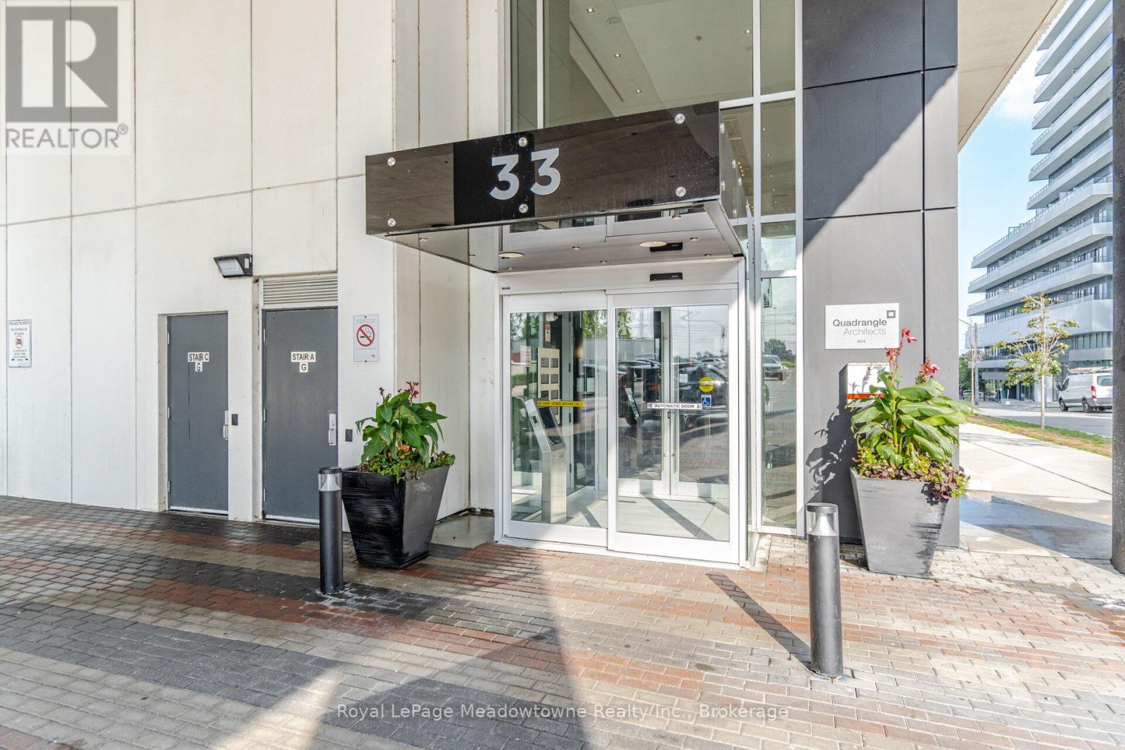 3504 - 33 Shore Breeze Drive, Toronto, Ontario  M8V 0G1 - Photo 2 - W12050565
