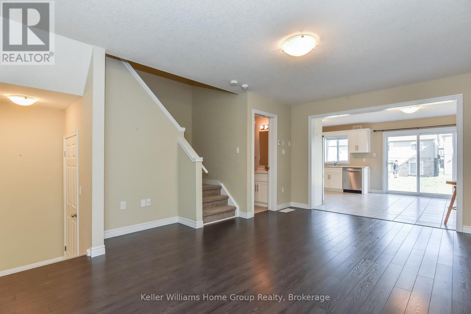 12 Ambrous Crescent, Guelph, Ontario  N1G 0G1 - Photo 4 - X12050503