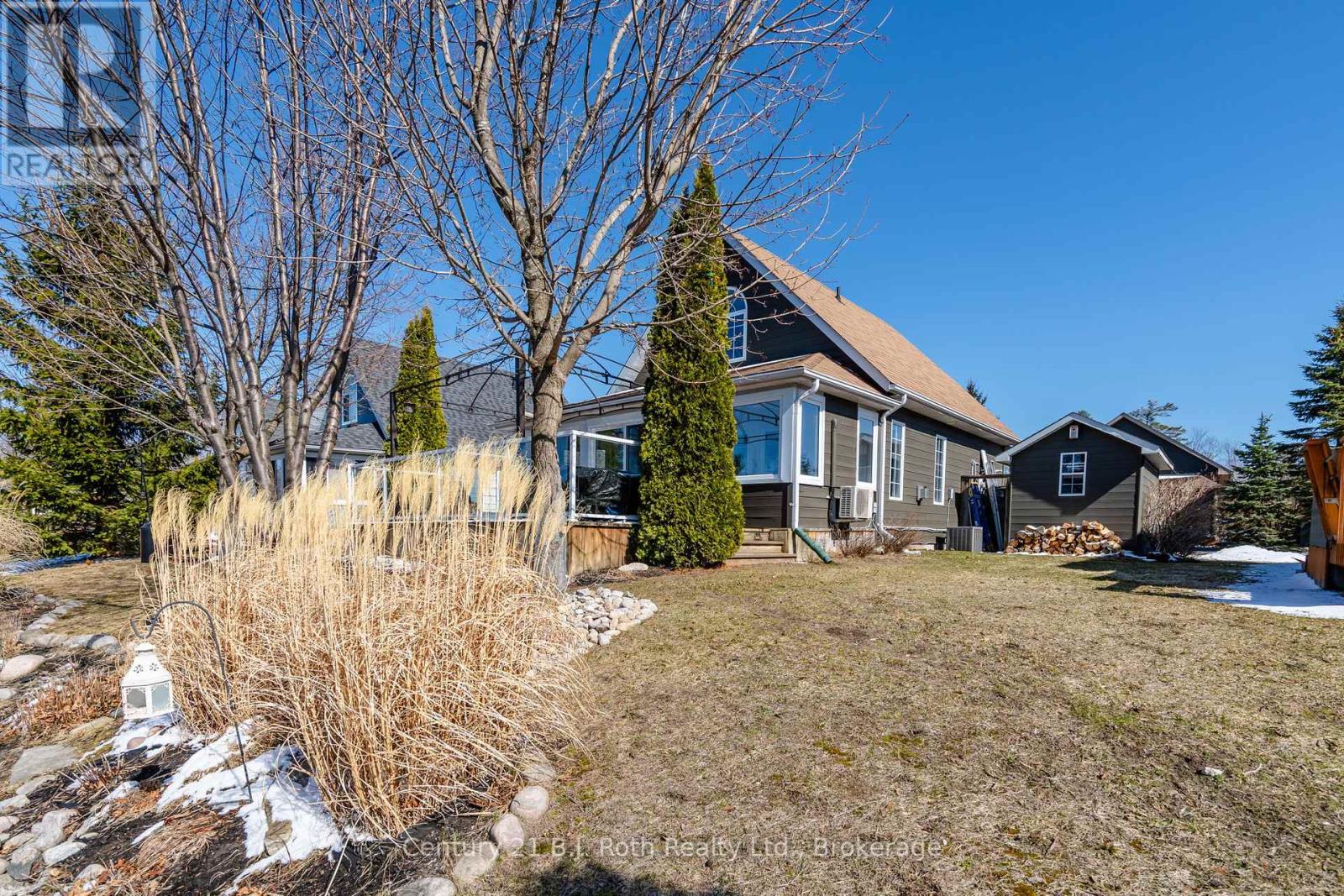 42 Madawaska Trail, Wasaga Beach, Ontario  L9Z 1X7 - Photo 40 - S12050615