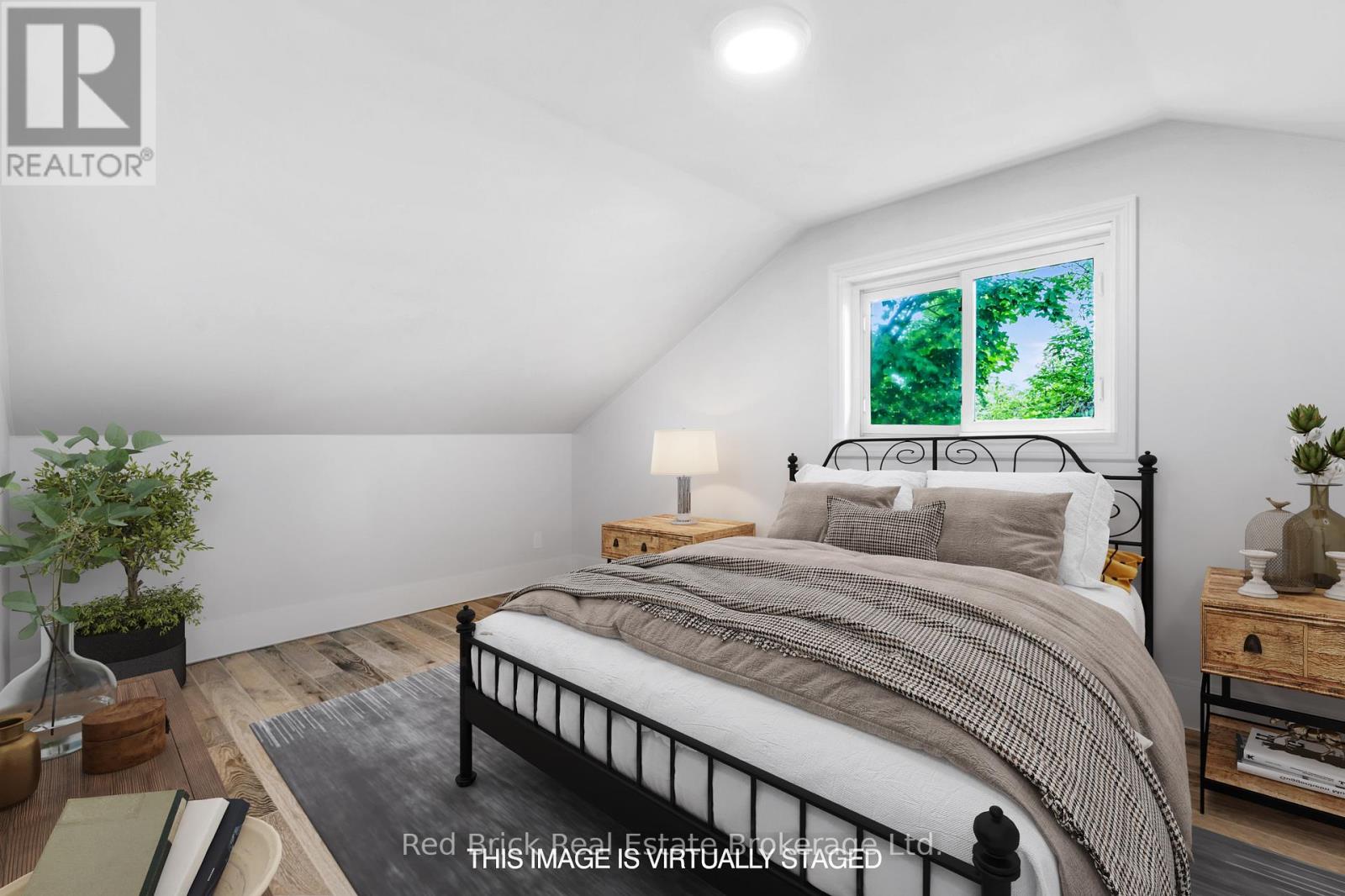 15 Clearview Street, Guelph, Ontario  N1E 6C4 - Photo 20 - X12050612