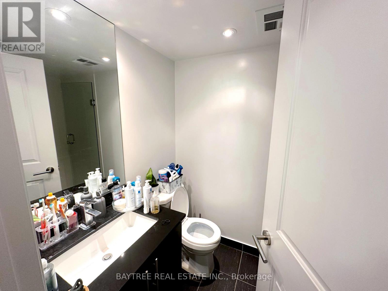1109 - 400 Adelaide Street E, Toronto (Moss Park), Ontario  M5A 4S3 - Photo 6 - C12050518