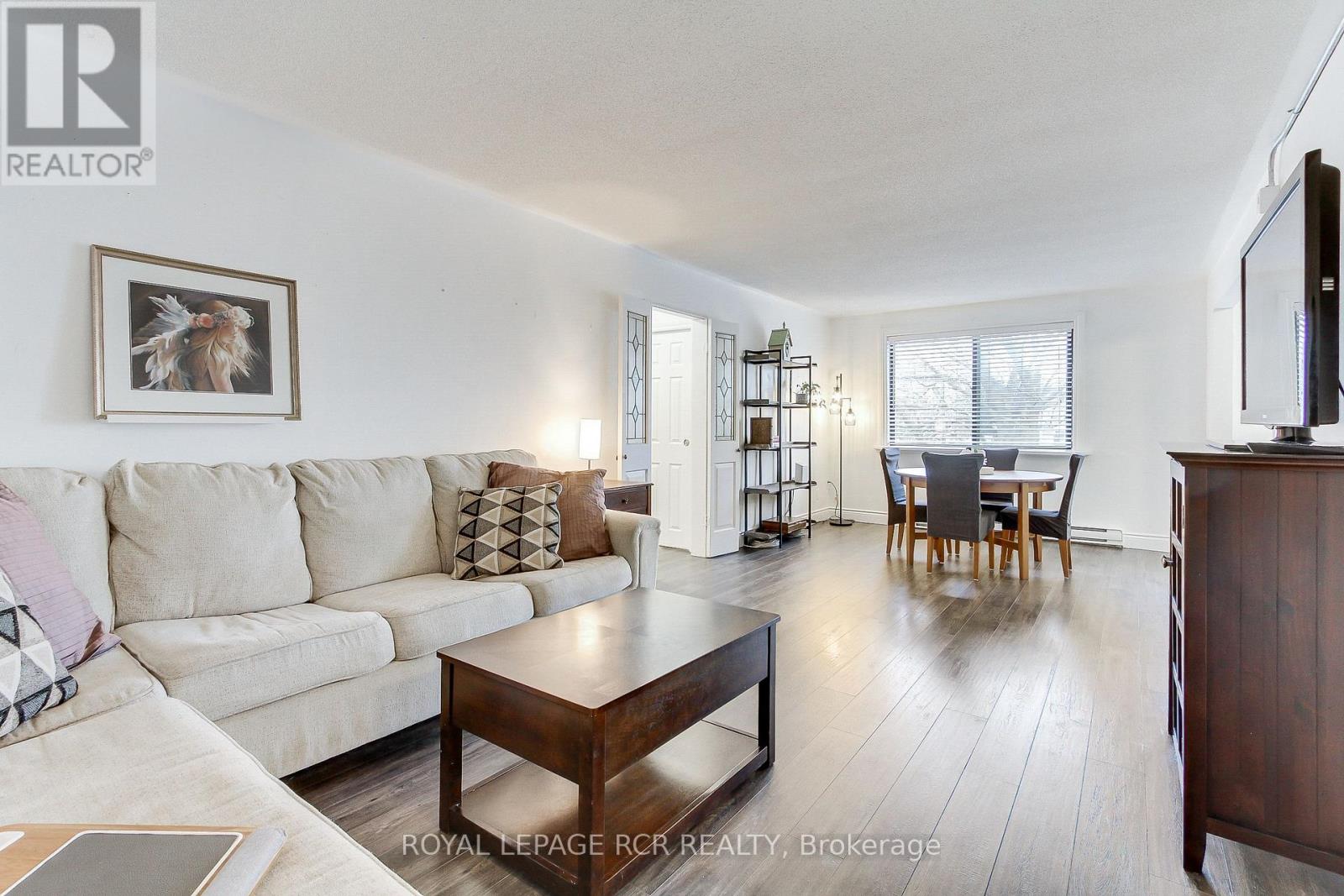 9 - 136 Scanlon Avenue, Bradford West Gwillimbury, Ontario  L3Z 1G6 - Photo 9 - N12050555