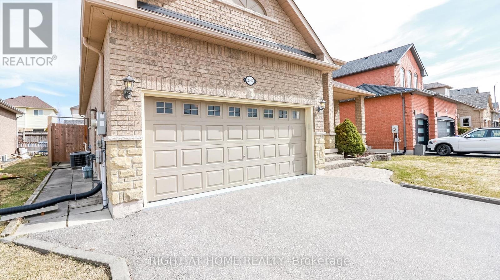 Property at 2037 JANS BOULEVARD image 3