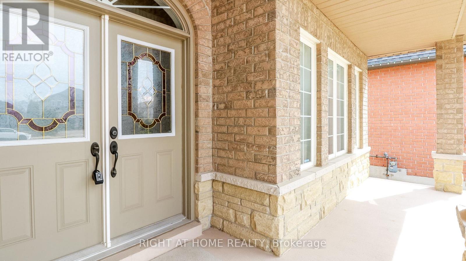 Property at 2037 JANS BOULEVARD image 5