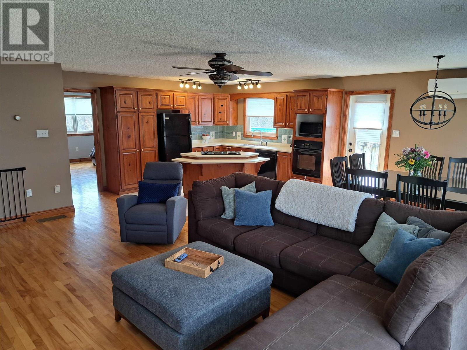 38 Croweland Drive, East Mountain, Nova Scotia  B6L 2C3 - Photo 11 - 202506237