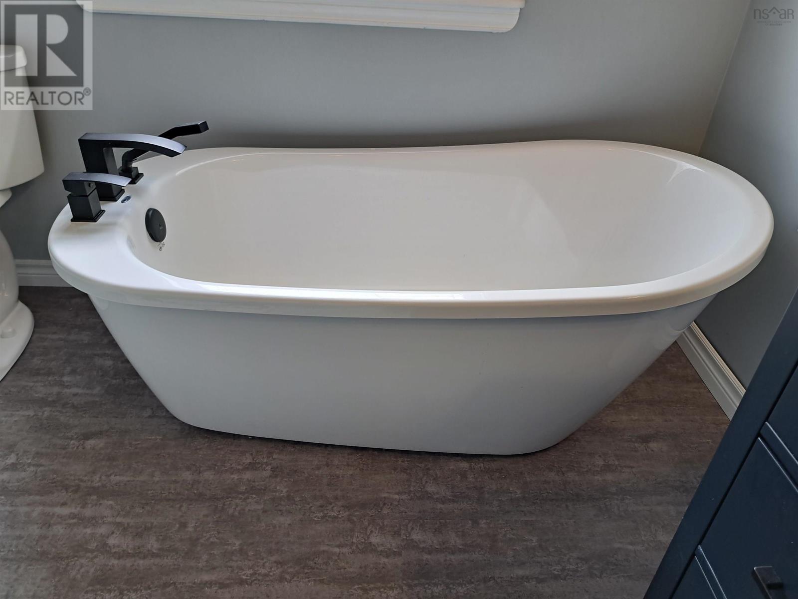 38 Croweland Drive, East Mountain, Nova Scotia  B6L 2C3 - Photo 22 - 202506237