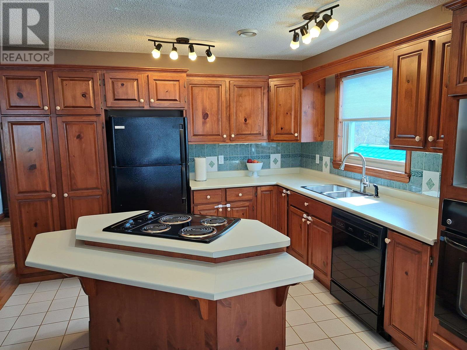 38 Croweland Drive, East Mountain, Nova Scotia  B6L 2C3 - Photo 7 - 202506237