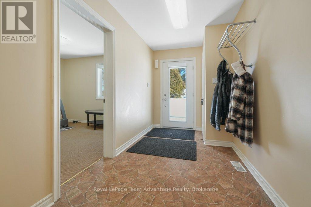 56 Granite Road N, The Archipelago, Ontario  P0G 1K0 - Photo 33 - X12014787
