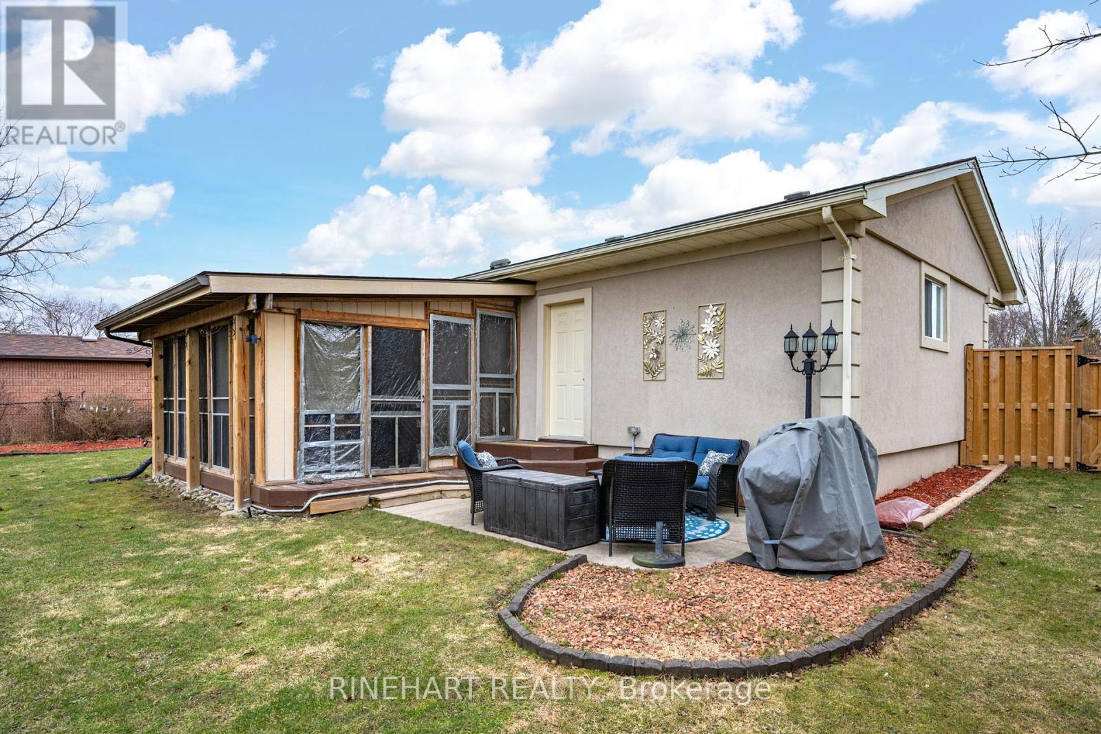 3 Greenfield Court, London South, Ontario  N6E 1K9 - Photo 27 - X12050710