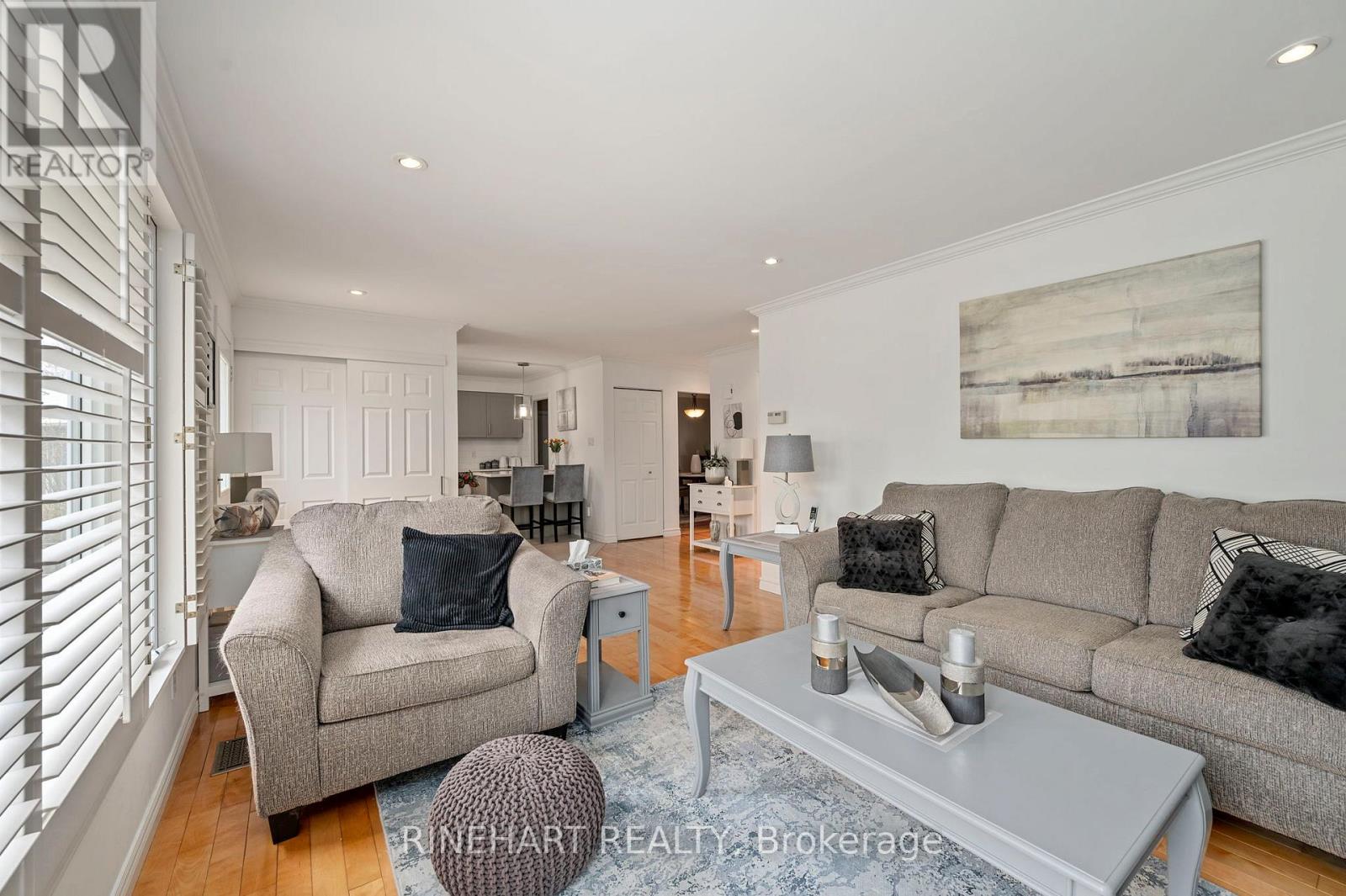 3 Greenfield Court, London South, Ontario  N6E 1K9 - Photo 6 - X12050710