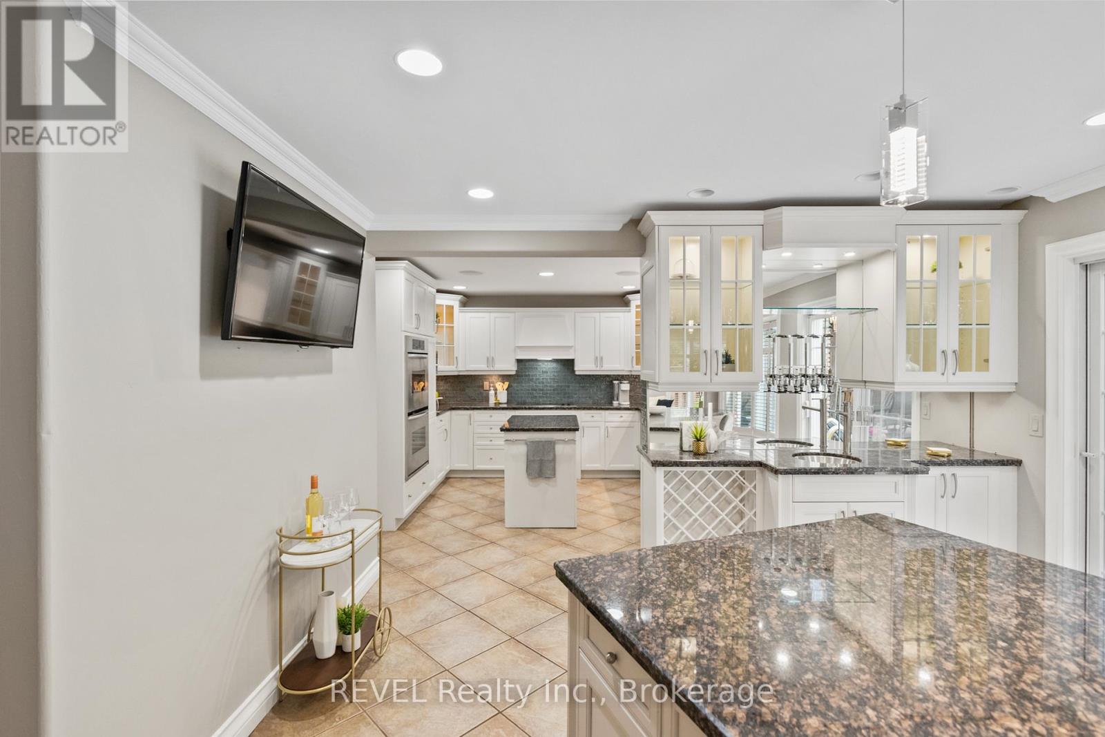 78 Sovereign Drive, St. Catharines, Ontario  L2T 1Z7 - Photo 11 - X12050664