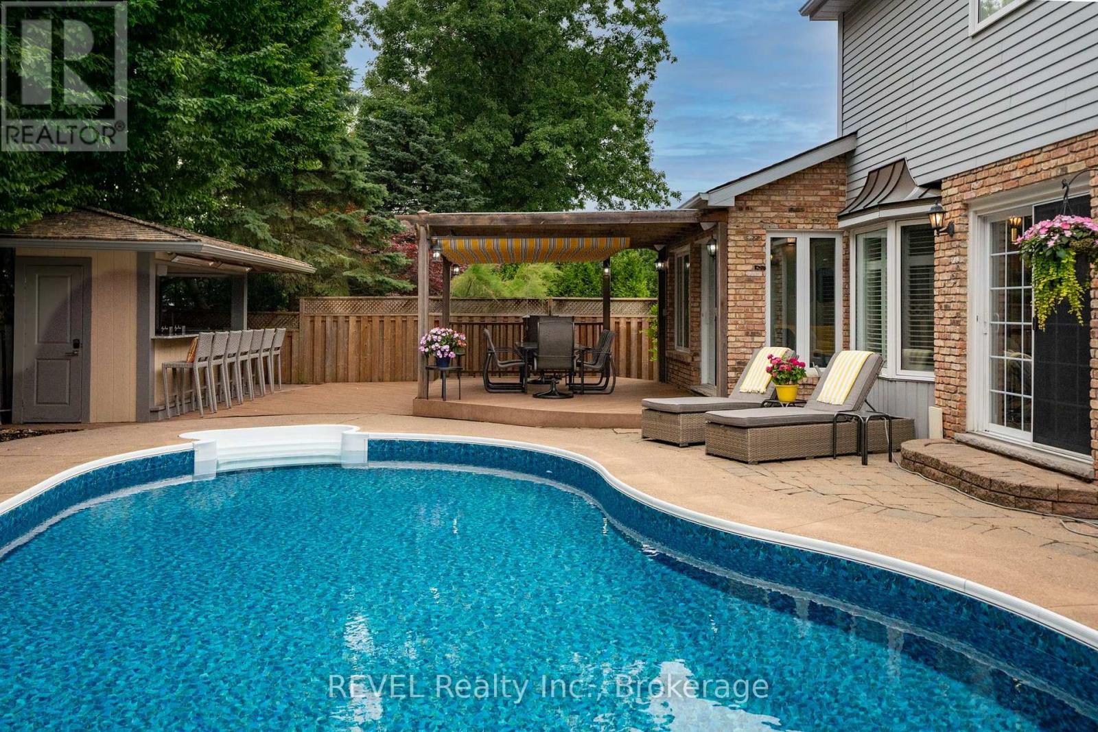 78 Sovereign Drive, St. Catharines, Ontario  L2T 1Z7 - Photo 29 - X12050664